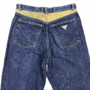 Georges Marciano X Guess X Vintage
Size (US 30 / EU 46)
